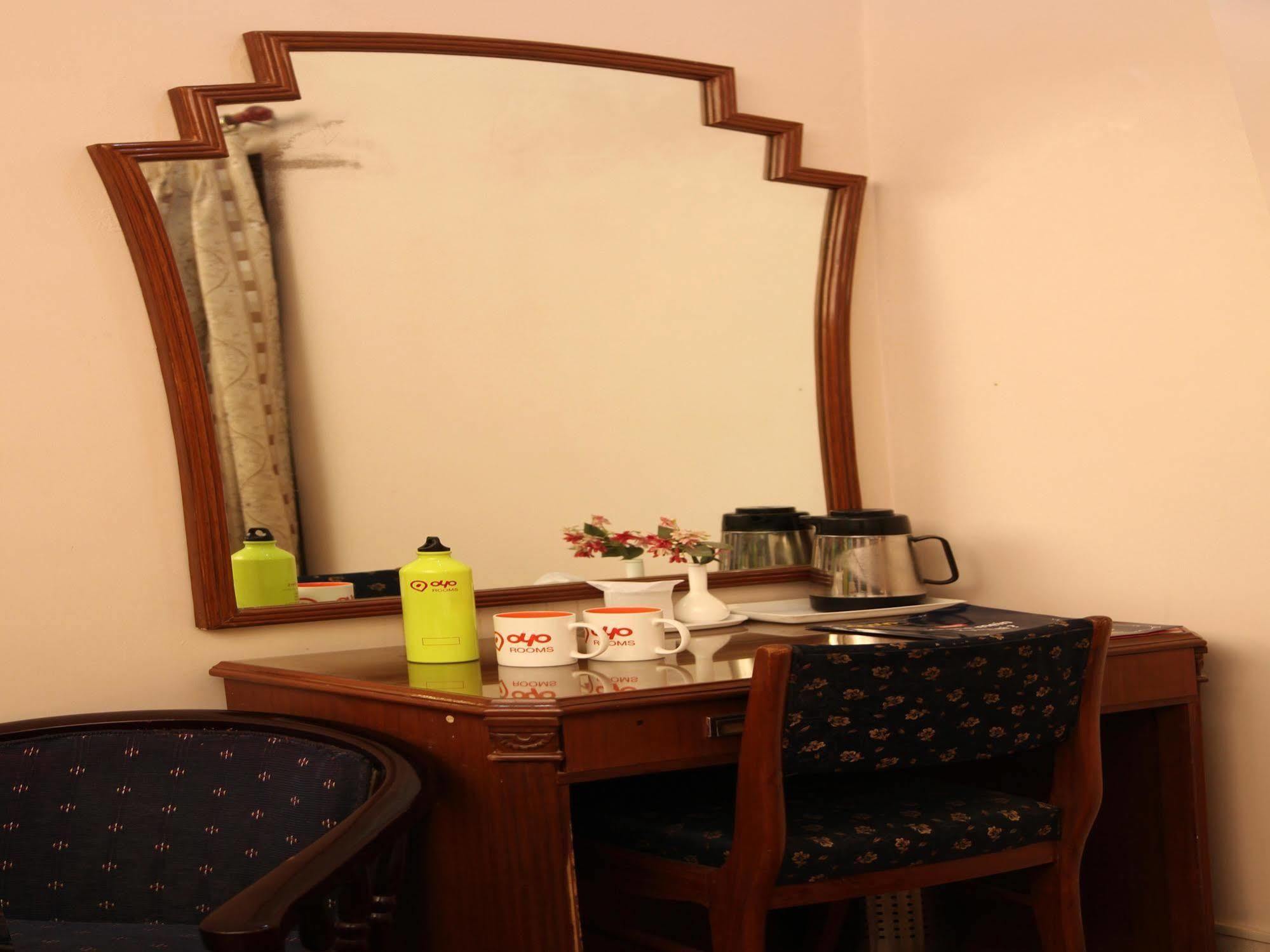 Hotel Imperial House Αλλαχαμπάντ Εξωτερικό φωτογραφία